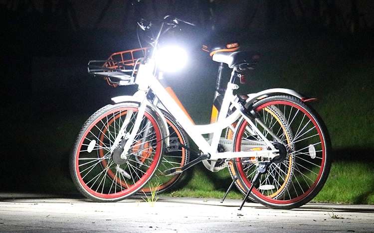キャンプ用品  多機能吊り下げ式LEDランタン