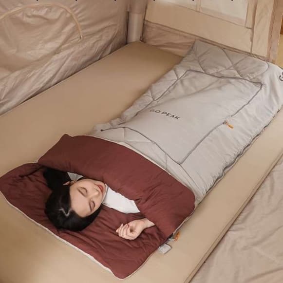 キャンプ用品 多機能オールインワン寝袋