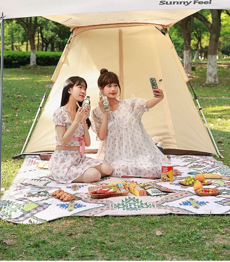 キャンプ用品 快適野外くつろぎマット