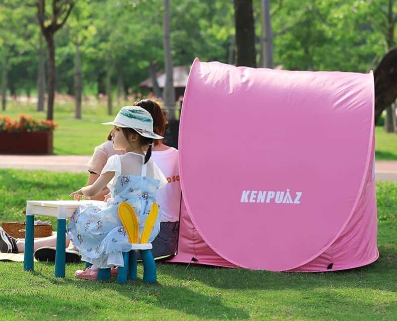 キャンプ用品 自動展開式ポップアップテント