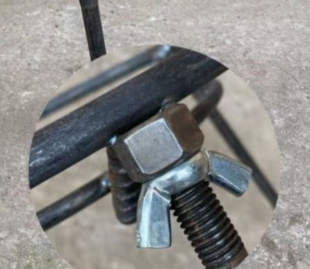 キャンプ用品 アウトドア三脚式 頑丈焚き火調理台