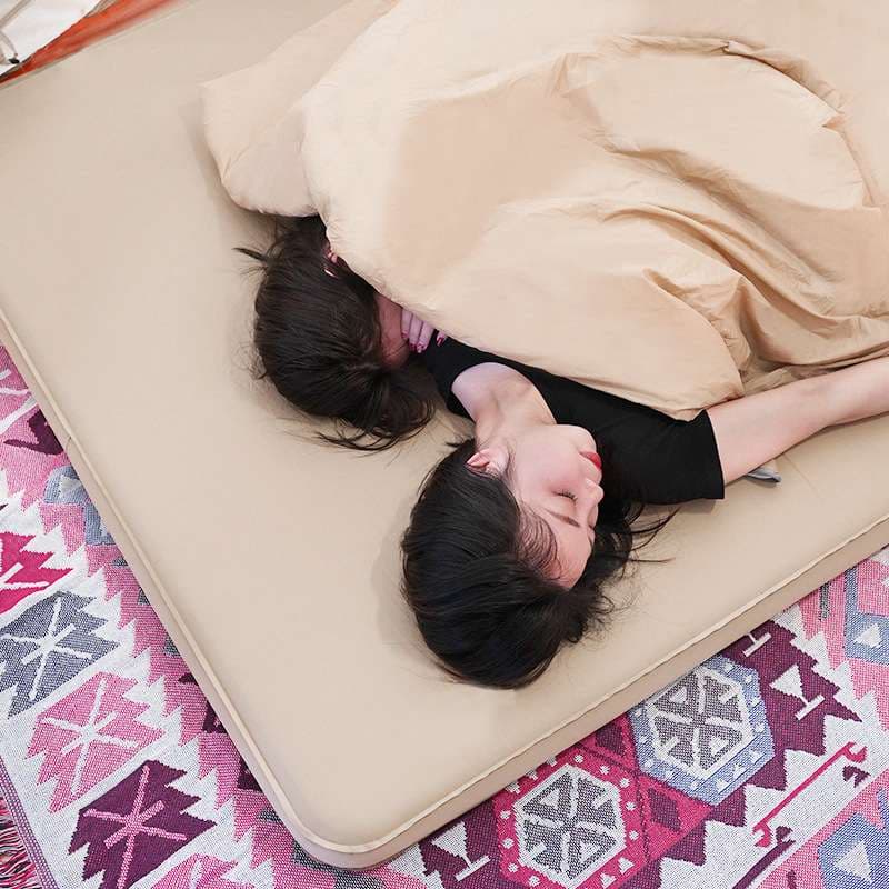 キャンプ用品  ゆったりくつろぎ キャンプマット