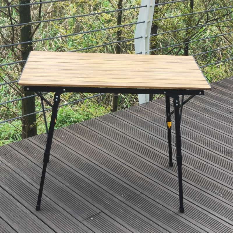 キャンプ用品 折りたたみ式アウトドアテーブル