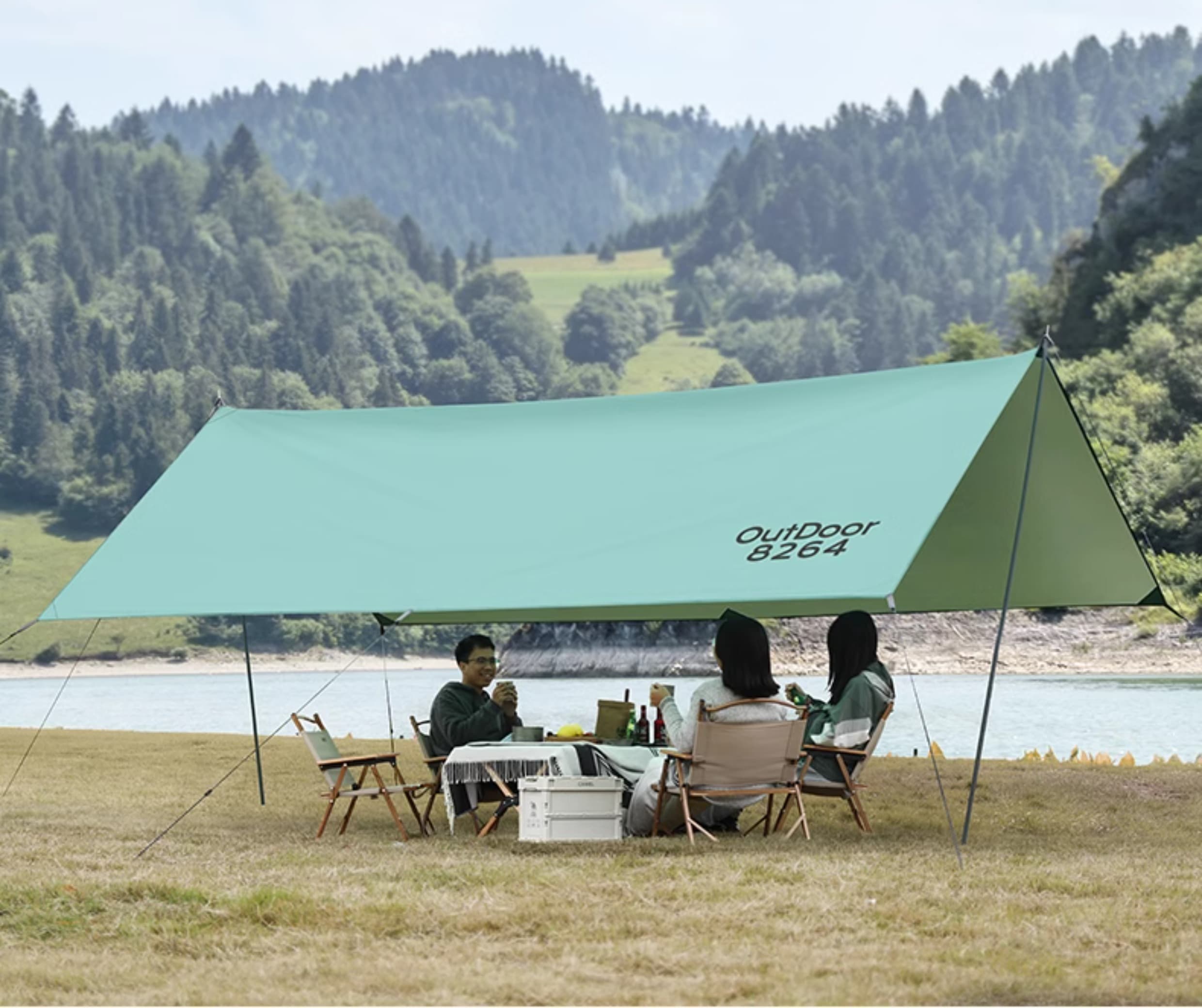 キャンプ用品 多機能防水折りたたみ日よけタープ