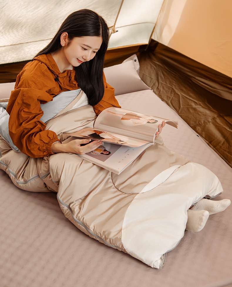 キャンプ用品 ふかふかキャンプ寝袋