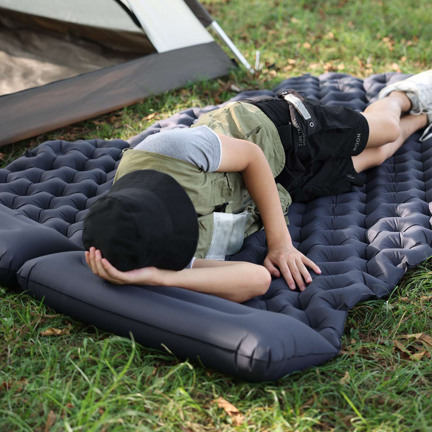 キャンプ用品 ふかふか快適アウトドアマット