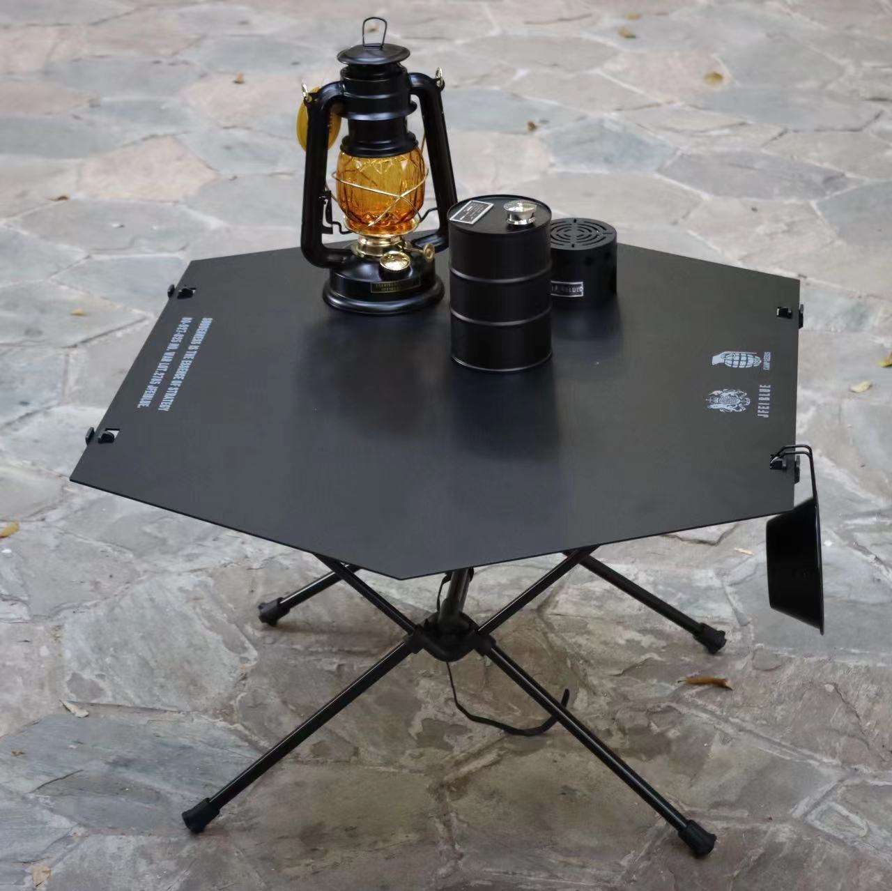 キャンプ用品 折りたたみ式アウトドアテーブル