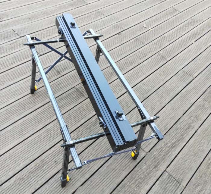 キャンプ用品 折りたたみ式アウトドアテーブル