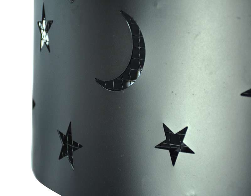 キャンプ用品 星空キラめく焚き火台