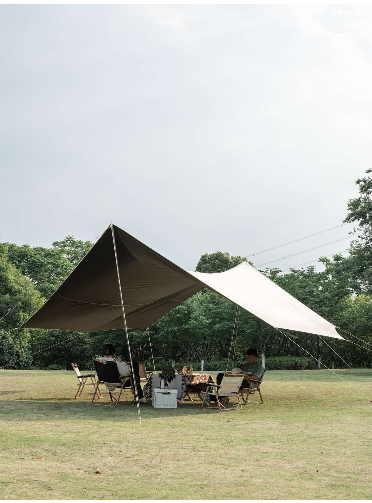 キャンプ用品 大空の休息所 大型タープ