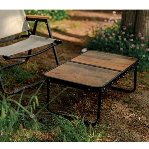 キャンプ用品 折りたたみ式木目調アウトドアテーブル