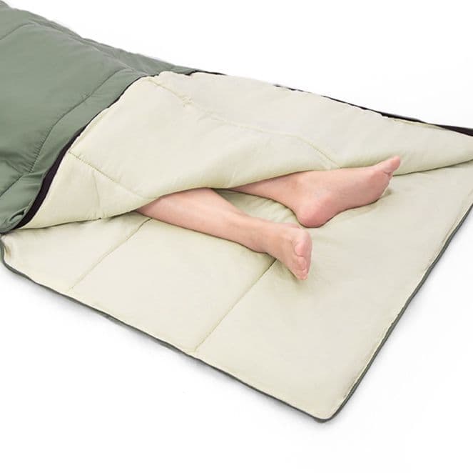 キャンプ用品 自由快適収納式寝袋