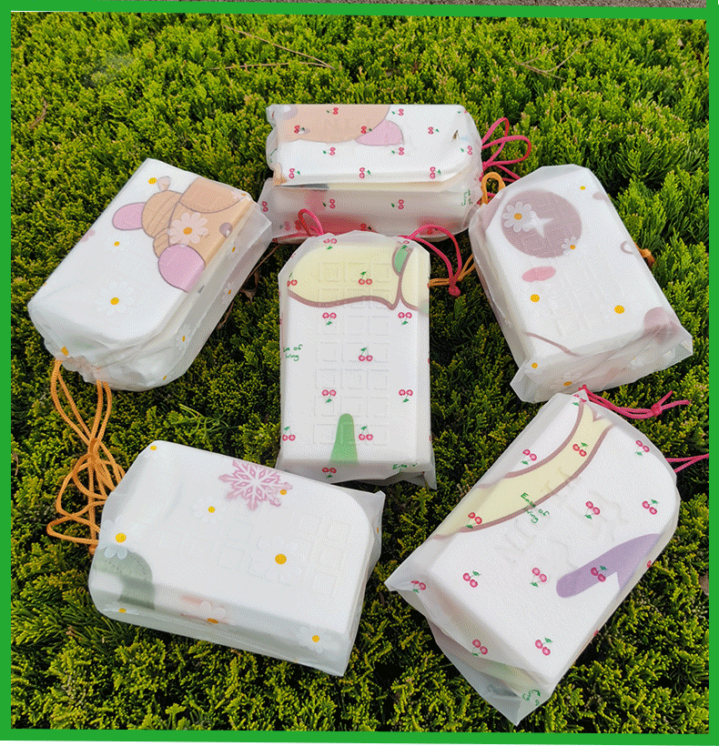 キャンプ用品 お子様喜ぶ!折りたたみ式遊べるマット