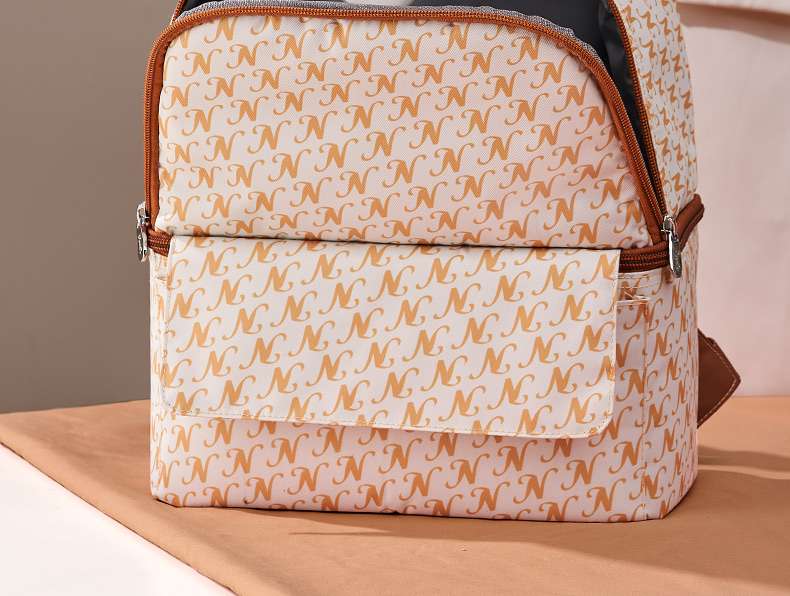 キャンプ用品 クーラーボックス NOVI